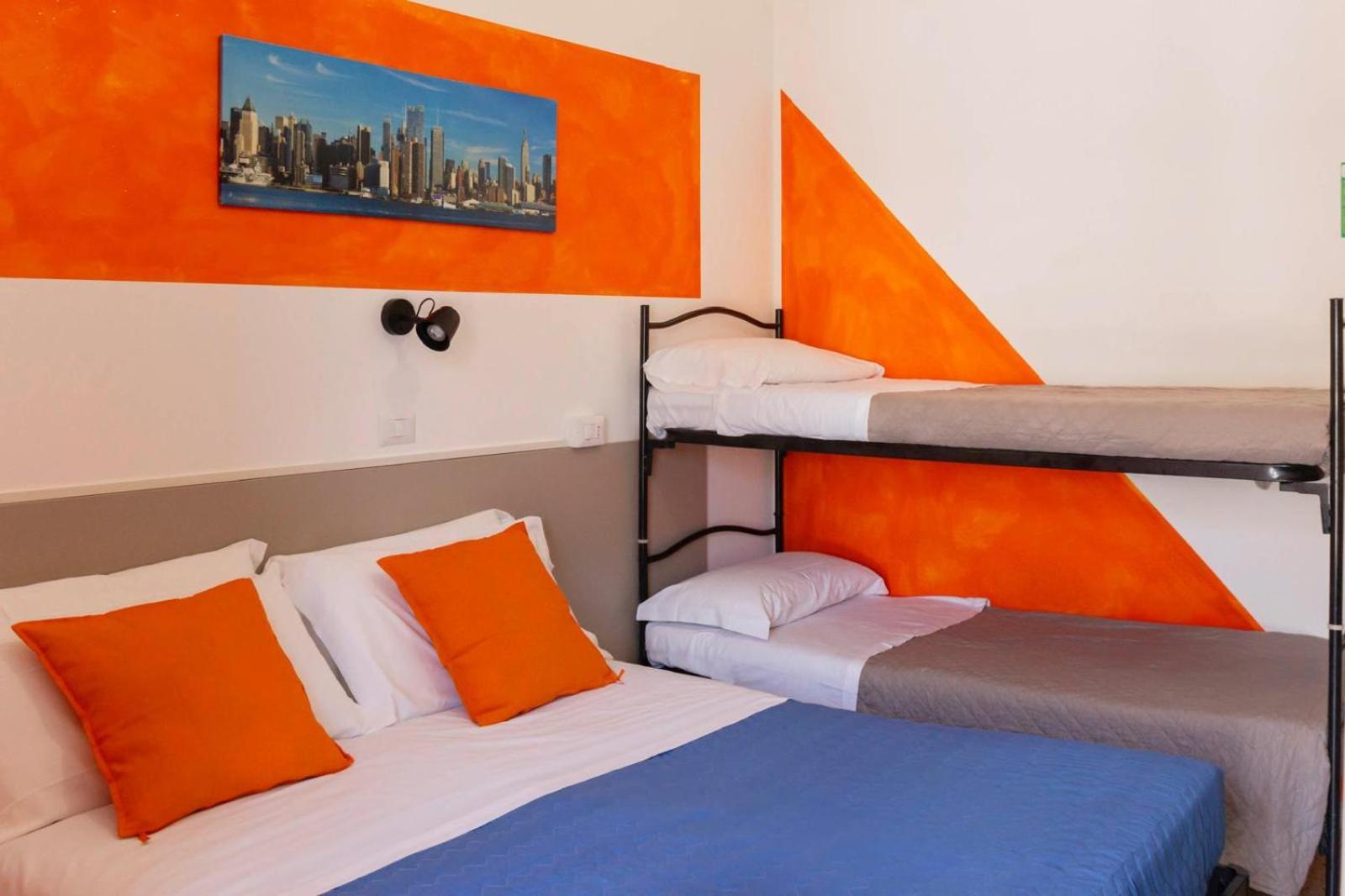 Hotel A Casa Nostra Rimini Esterno foto