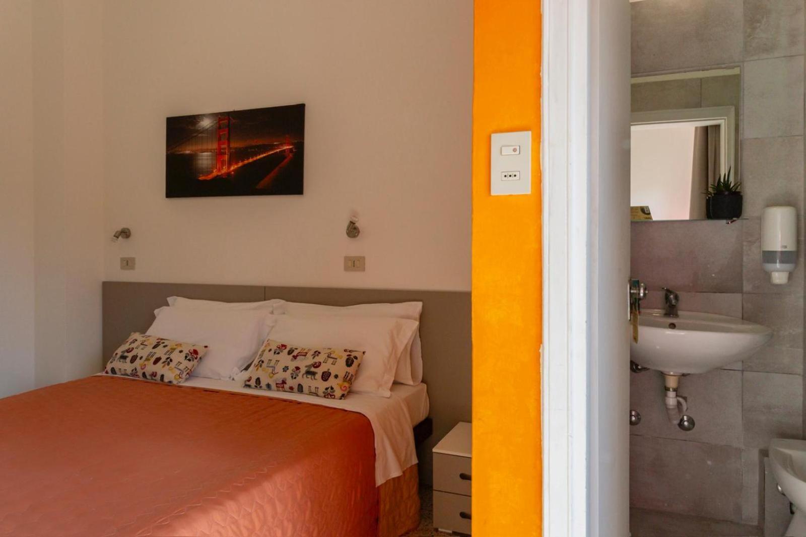 Hotel A Casa Nostra Rimini Esterno foto